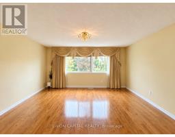 21 Strawberry Hills Drive, Toronto, ON M1V3X9 Photo 14