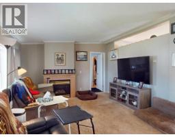 7310 Collingwood Way, Powell River, BC V8A5V2 Photo 16