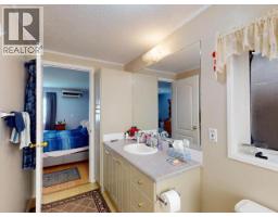 7310 Collingwood Way, Powell River, BC V8A5V2 Photo 32