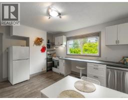 7261 Lantzville Rd, Lantzville, BC V0R2H0 Photo 10
