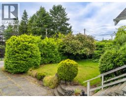 7261 Lantzville Rd, Lantzville, BC V0R2H0 Photo 24