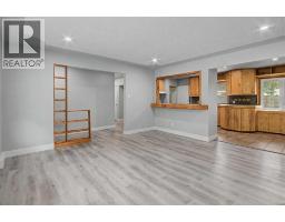 Family room - 18 Collingwood Place Nw, Calgary, AB T2L0P9 Photo 6