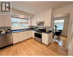 5632 Dalhousie Drive NW - photo 11