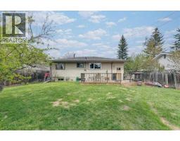 6140 Dalmarnock Crescent NW - photo 31