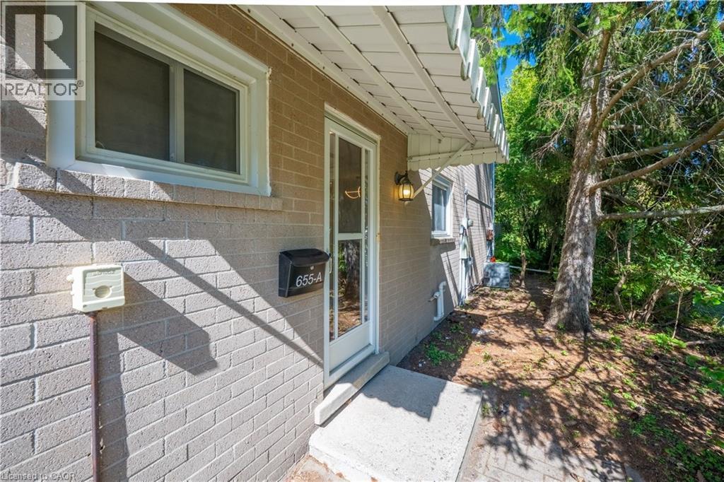 655 ALBERT Street Unit# A — photo 3