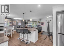 Living room - 7 Willowdale Street, Brantford, ON N3T0L3 Photo 10