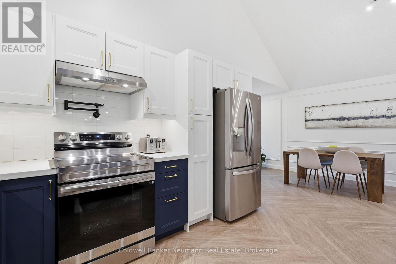 20 TRAILBROOK LANE - 14