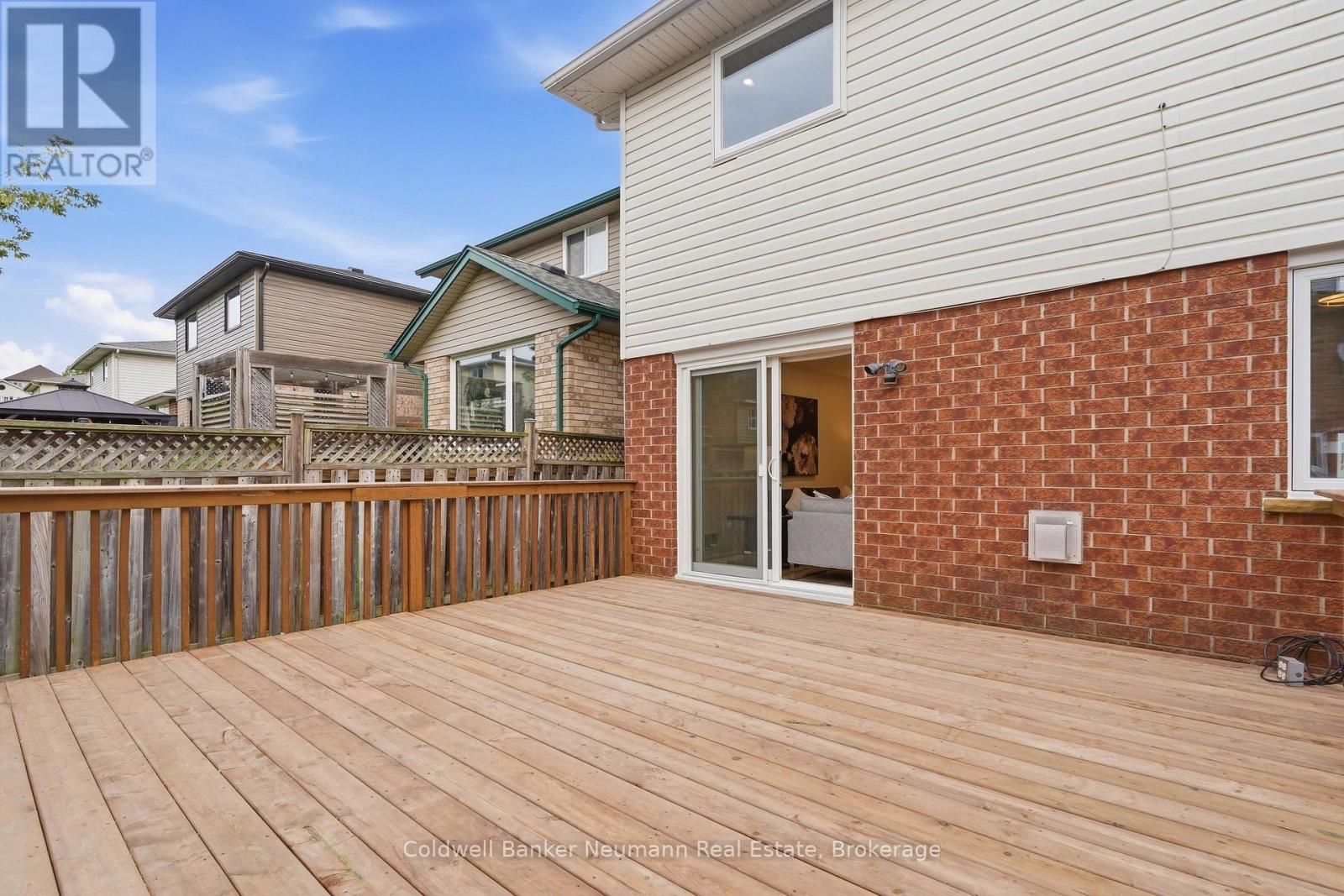 20 TRAILBROOK LANE - 23