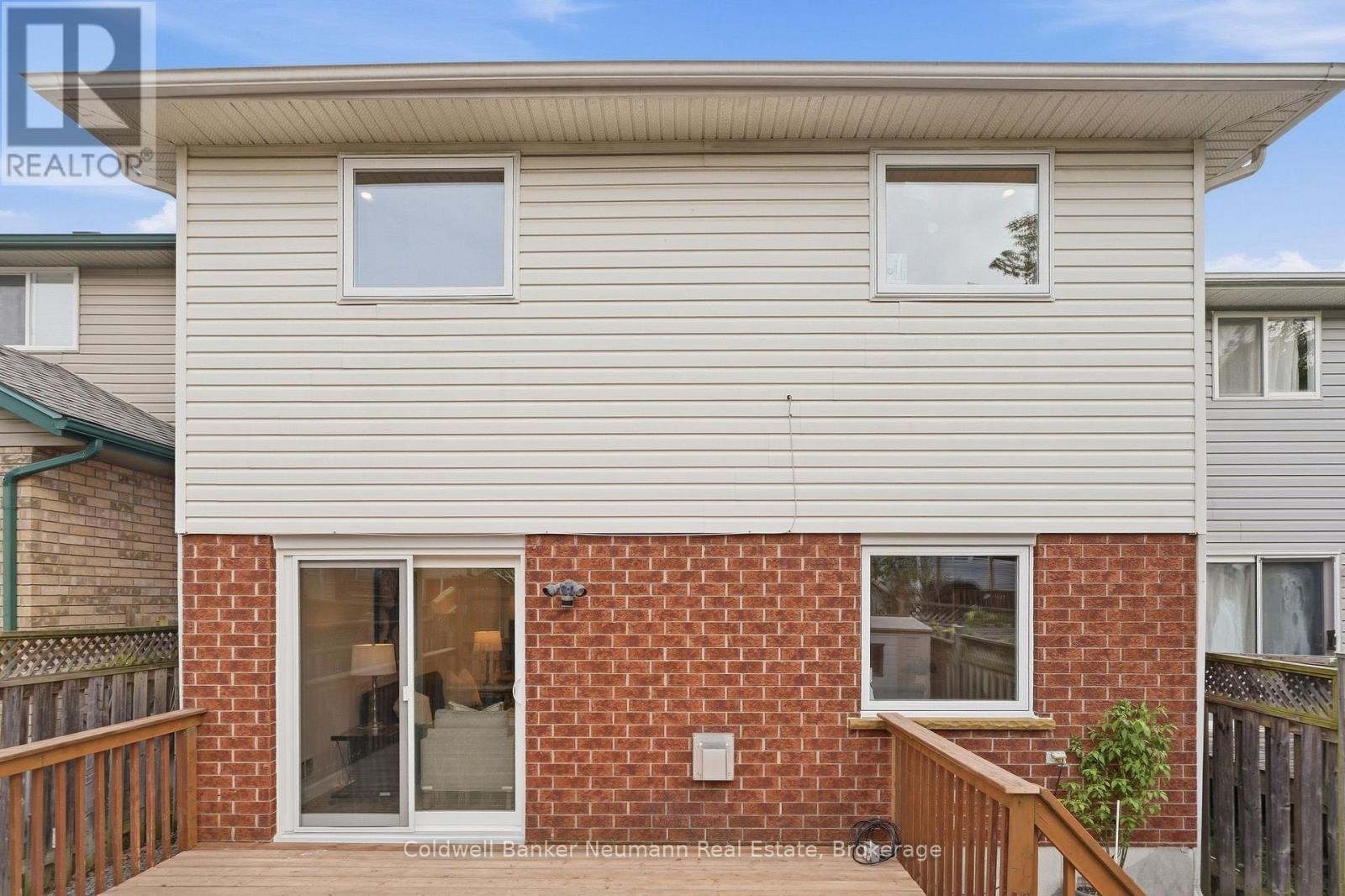 20 TRAILBROOK LANE - 24