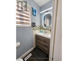 Bathroom - 34 Bellrock Crescent, London East, ON N5V4X3 Photo 7