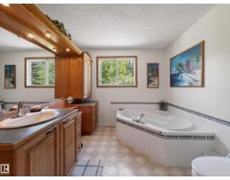 22048 Twp Road 522, Rural Strathcona County, AB T8E1G2 Photo 24