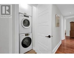 Foyer - 24 Morris Street, Ottawa, ON K1S4A7 Photo 13