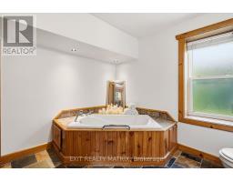 1187 Labrosse Street, East Hawkesbury, ON K0B1P0 Photo 14