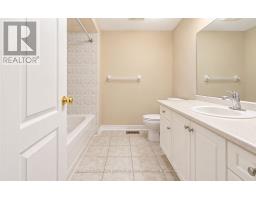 150 Matteo David Drive, Richmond Hill, ON L4S2S5 Photo 11