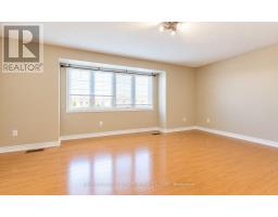 150 Matteo David Drive, Richmond Hill, ON L4S2S5 Photo 7