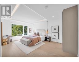 323 Winnifred Drive, Georgina, ON L4P3B4 Photo 21