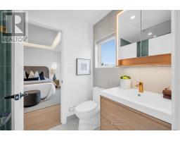 323 Winnifred Drive, Georgina, ON L4P3B4 Photo 31