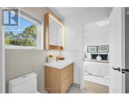 323 Winnifred Drive, Georgina, ON L4P3B4 Photo 33