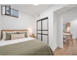 323 Winnifred Drive, Georgina, ON L4P3B4 Photo 45