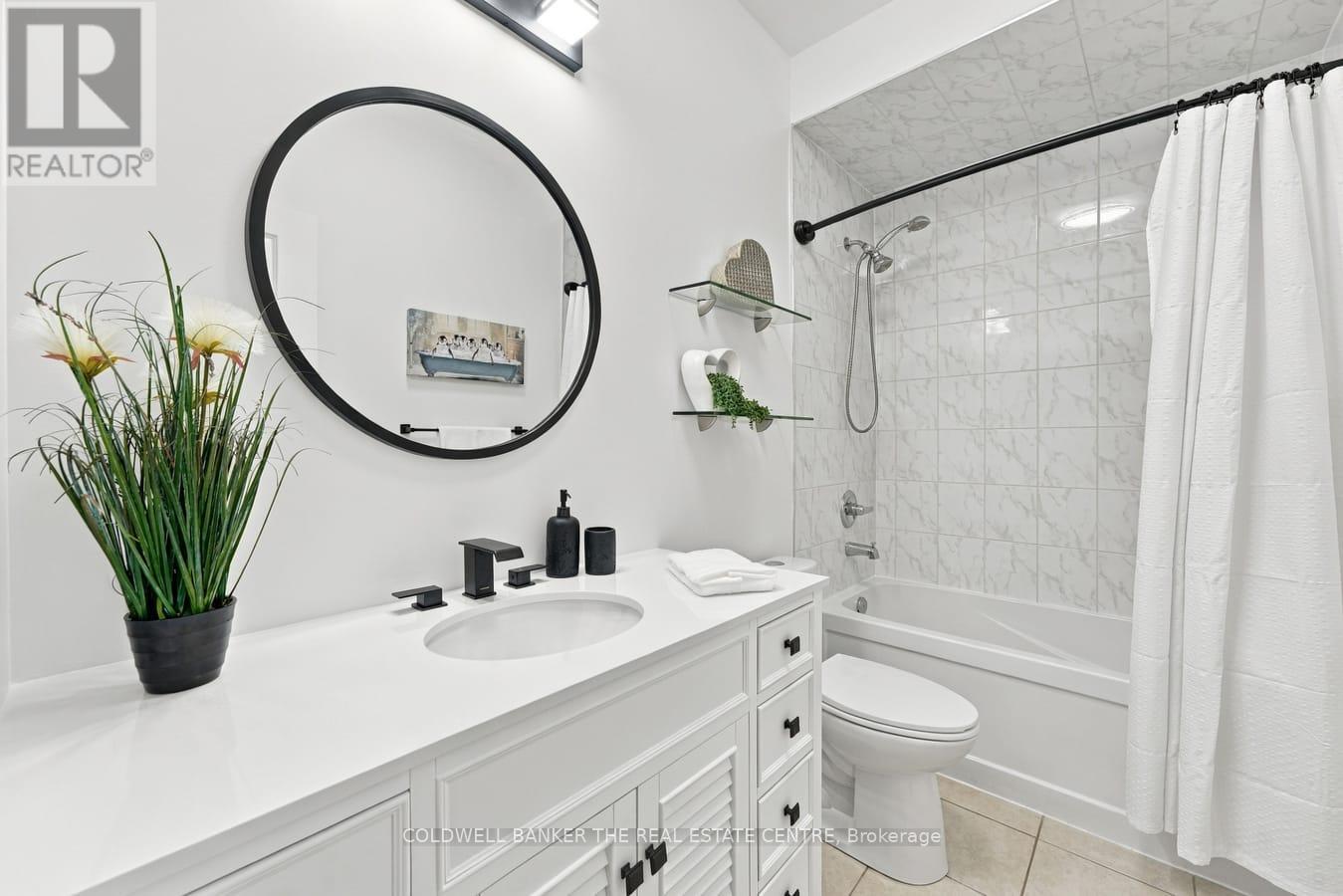 25 MANOR FOREST ROAD - Image 22