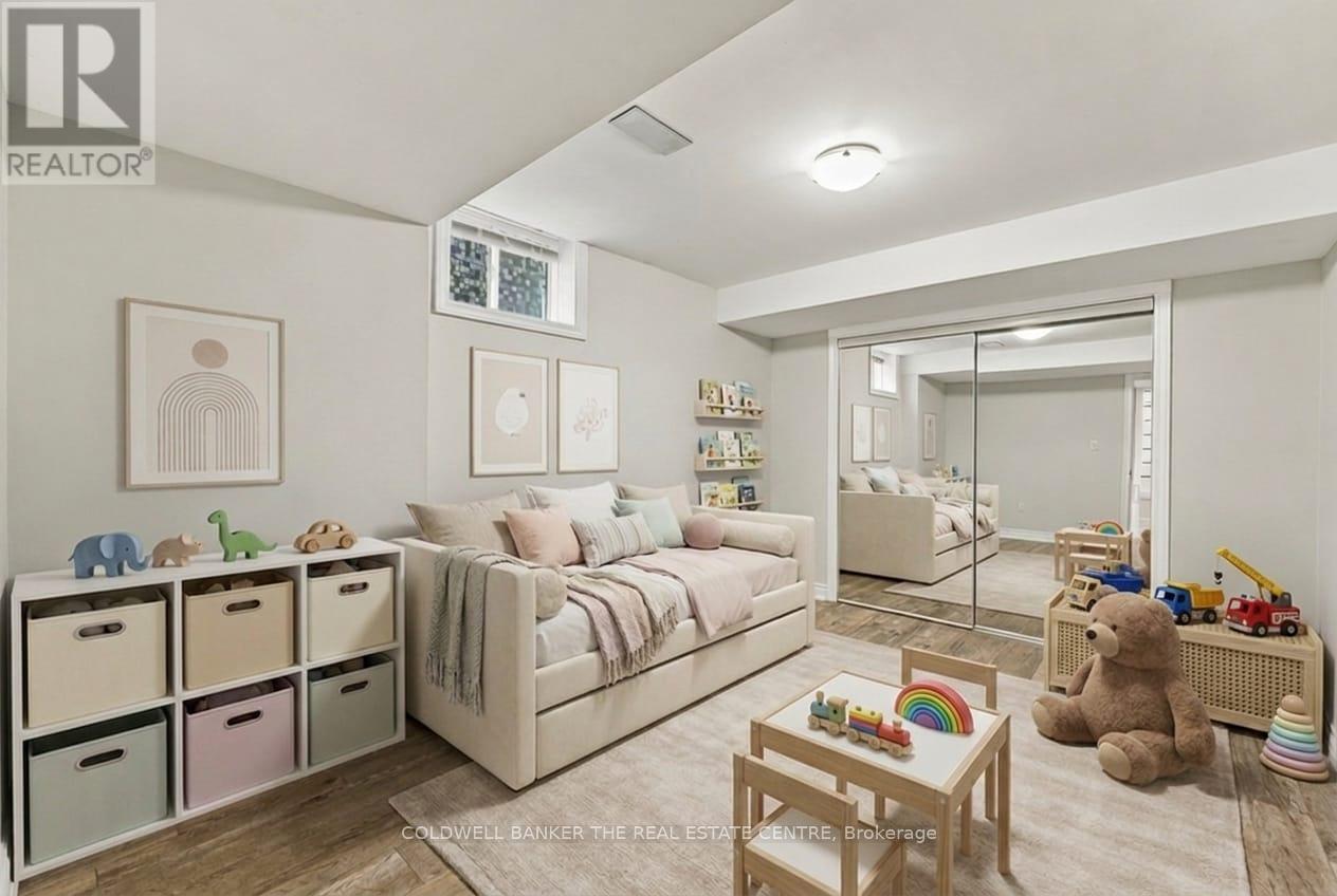 25 MANOR FOREST ROAD, East Gwillimbury (Mt Albert) — photo 7