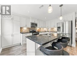 25 Manor Forest Road, East Gwillimbury, ON L0G1M0 Photo 32