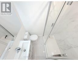 60 Hillview Drive, Newmarket, ON L3Y4H9 Photo 20