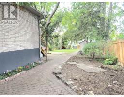 60 Hillview Drive, Newmarket, ON L3Y4H9 Photo 43