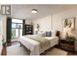 1904 - 135 Marlee Avenue, Toronto, ON M6B4C6 Photo 17