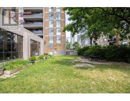 1904 - 135 Marlee Avenue, Toronto, ON M6B4C6 Photo 29