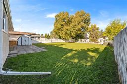 114 Quincy Bay, Winnipeg, MB R3T4M6 Photo 22