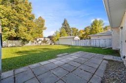 114 Quincy Bay, Winnipeg, MB R3T4M6 Photo 23