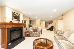 35 Old Orchard Road, East St Paul, MB R2E0L4 Photo 25