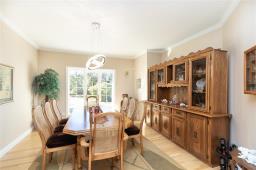 Family room - 35 Old Orchard Road, East St Paul, MB R2E0L4 Photo 6