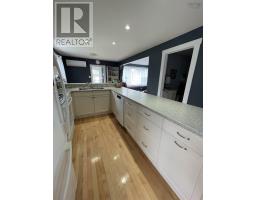 73 Brown Street, Sydney, NS B1S2M6 Photo 11