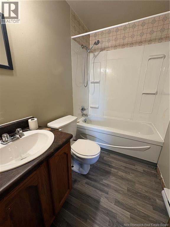 33 Halcomb Road - 17
