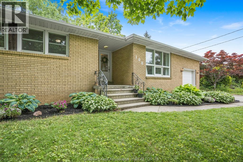 108 Faubert Drive, Chatham, Ontario, N7M2Y4, Chatham, Ontario — photo 3 of 5