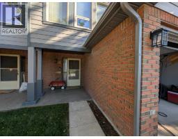 2pc Bathroom - 22, 64 Woodacres Crescent Sw, Calgary, AB T2W4V6 Photo 10