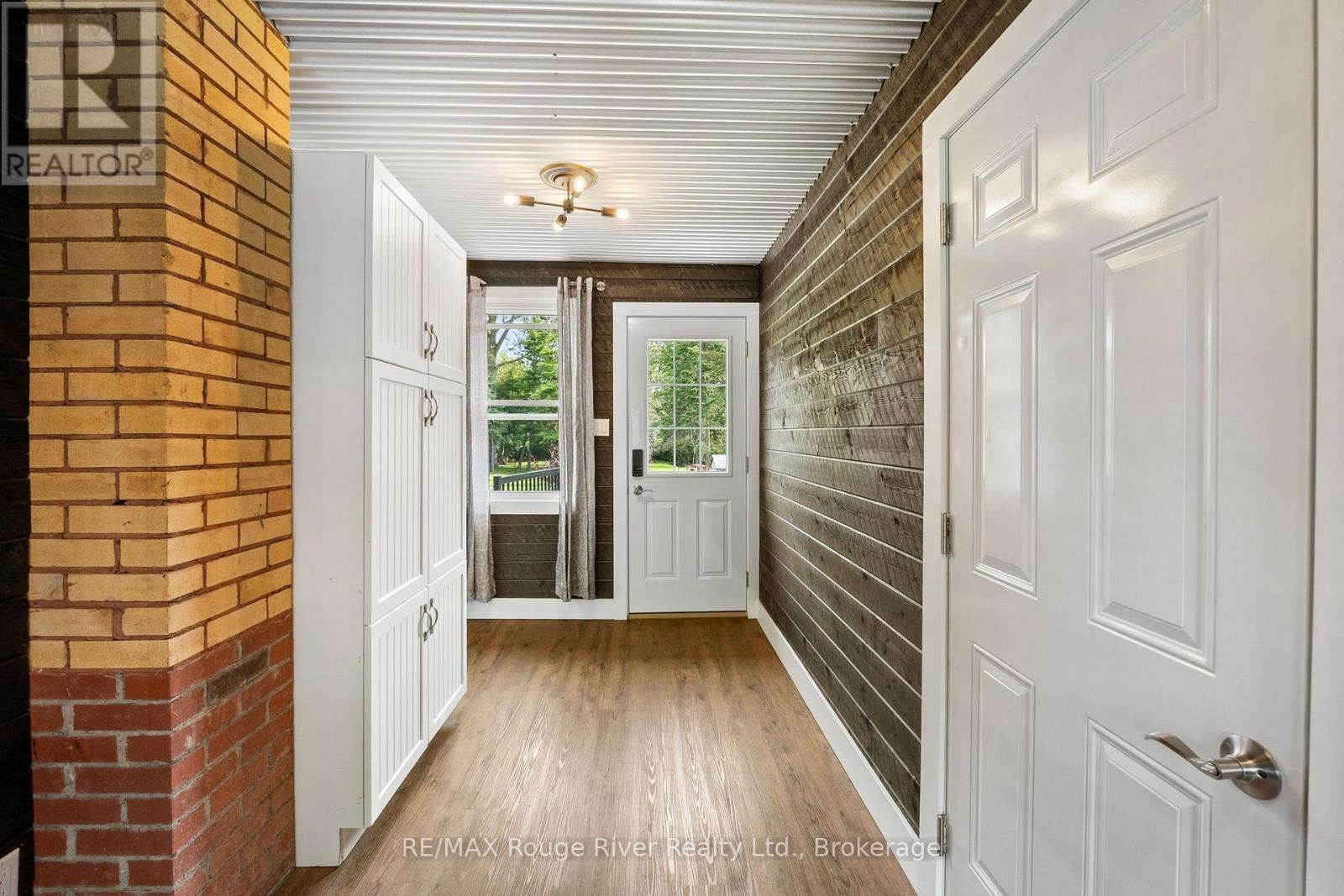 348 COTTESMORE AVENUE - Image 16