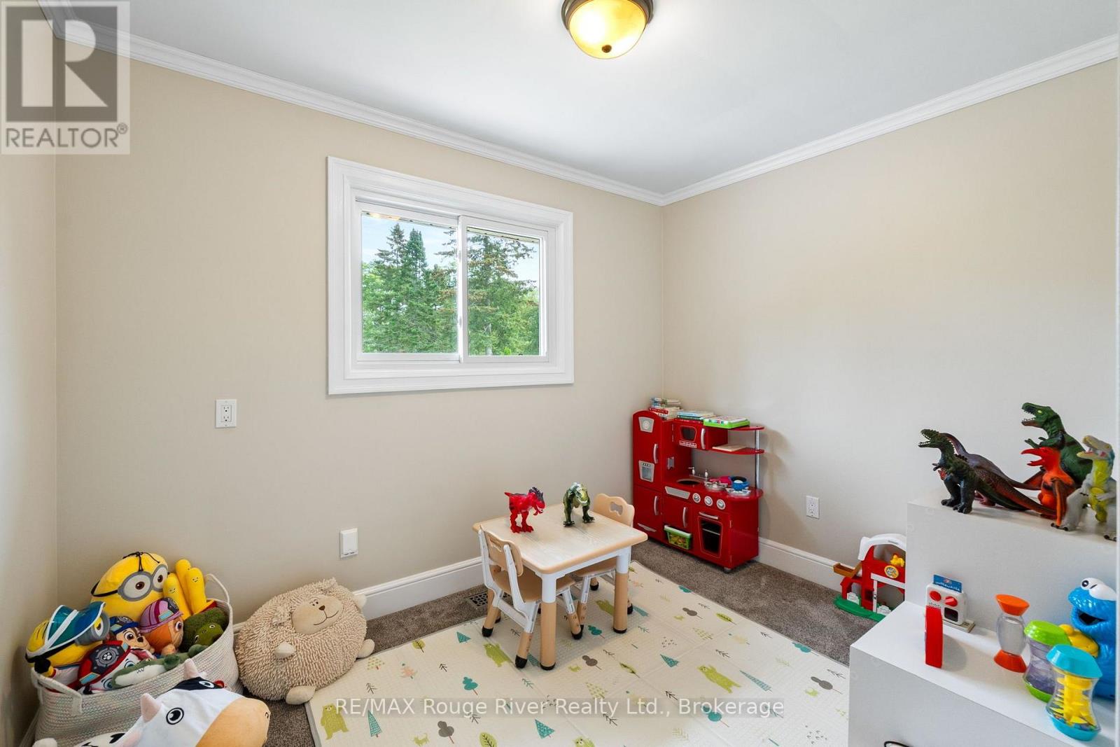 348 COTTESMORE AVENUE - Image 23