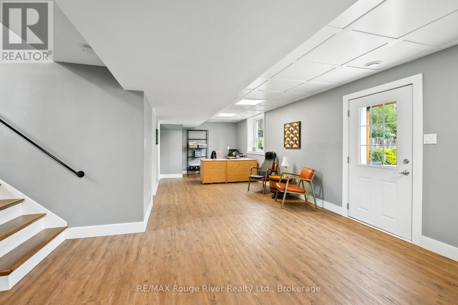 348 COTTESMORE AVENUE - Image 31