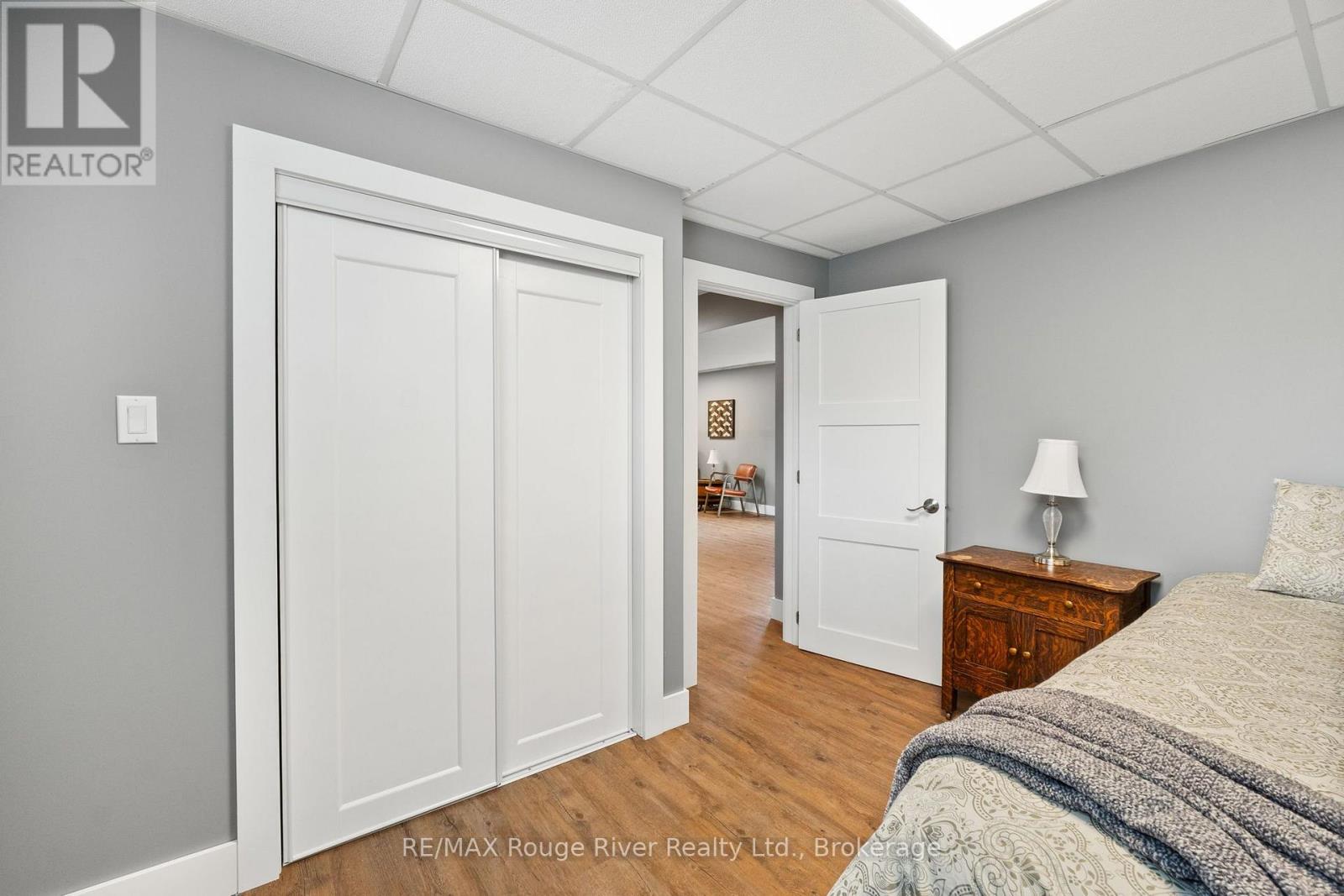 348 COTTESMORE AVENUE - Image 33