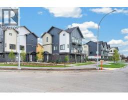 810, 200 Belvedere Boulevard SE - photo 1