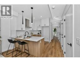 810, 200 Belvedere Boulevard SE - photo 8