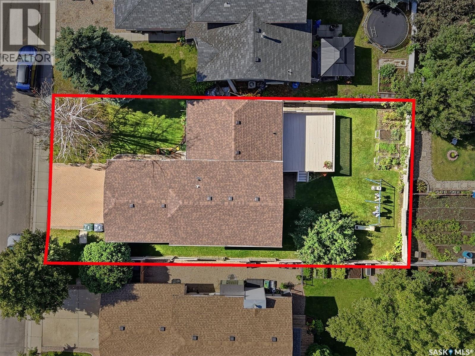 427 Bronson CRESCENT - 43
