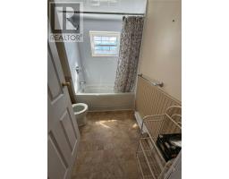 30 Monroe Street thumbnail 16