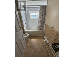 30 Monroe Street thumbnail 17