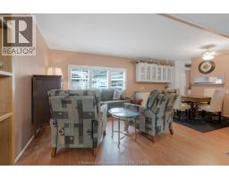 Kitchen - 22220 Charing Cross Road, Chatham, ON N7M5V8 Photo 7