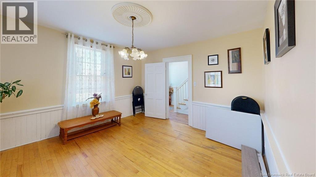 83 Guilford Street - 13