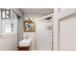 3pc Bathroom - 83 Guilford Street, Saint John, NB E2M1V5 Photo 8